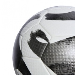 Minge Adidas Tiro Match Artificial
