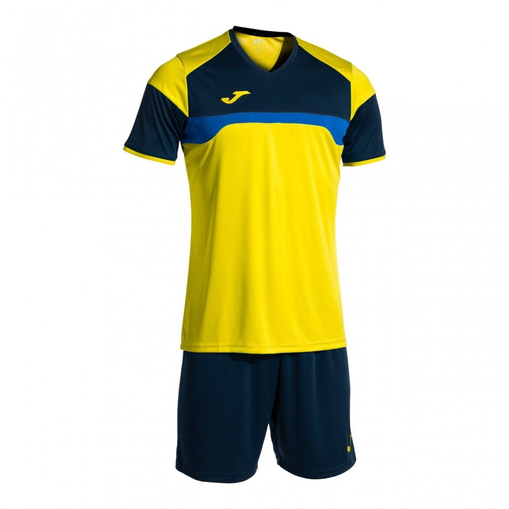 Set Joma Danubio III – Echipament sportiv complet pentru antrenament și timp liber