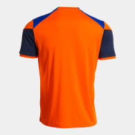 Tricou Joma Danubio IV – Confort și stil pentru antrenament și timp libe