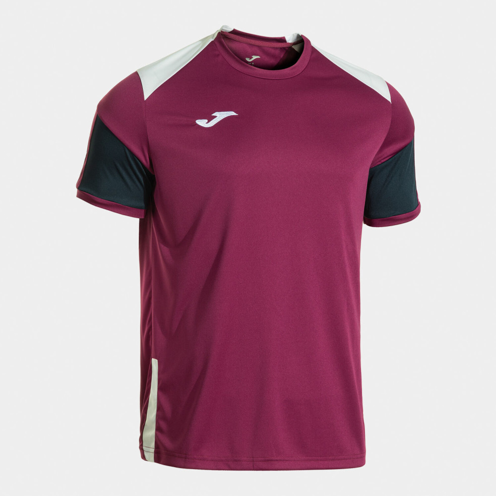 Tricou Joma Danubio IV – Confort și stil pentru antrenament și timp libe